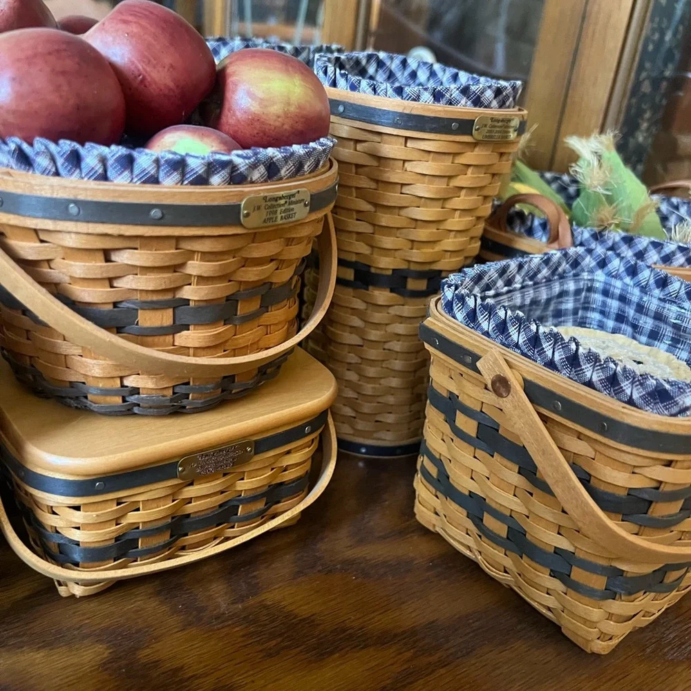 J.W. Longaberger Miniature Woven Basket Collection with Plaid Lining. - Picture 4 of 8